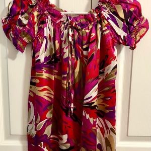 Boutique style top (NWOT)